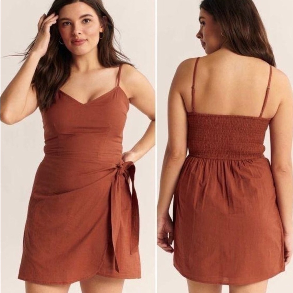 Abercrombie & Fitch wrap mini dress